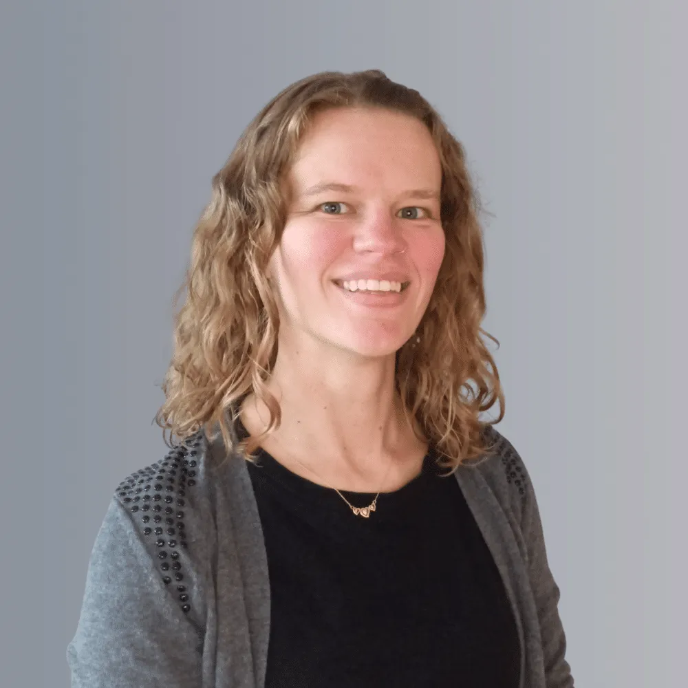 Cassie Ravo Cassie Ravo